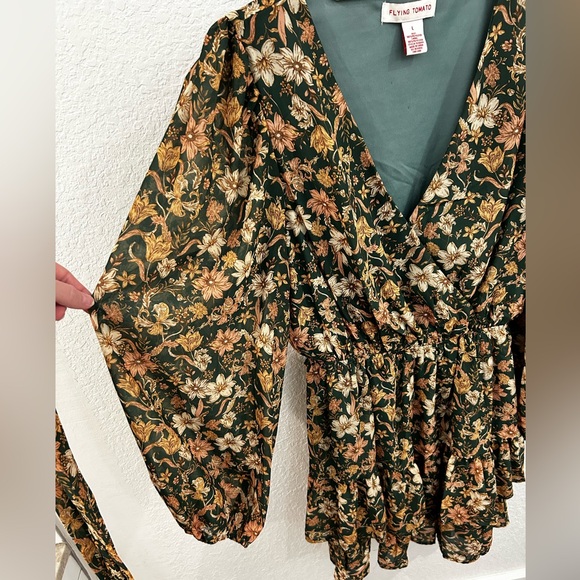 Green floral mini dress - Picture 3 of 8